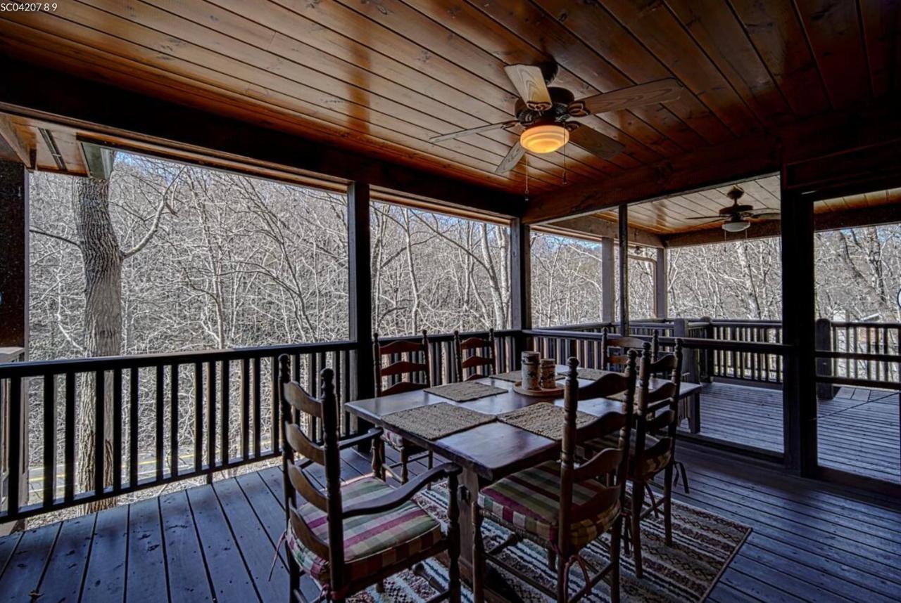 Cozy Creekfront Family Cabin-Pet Friendly -Gamerm-Hot Tub Hiawassee Extérieur photo