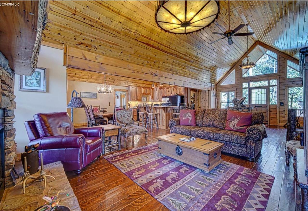 Cozy Creekfront Family Cabin-Pet Friendly -Gamerm-Hot Tub Hiawassee Extérieur photo