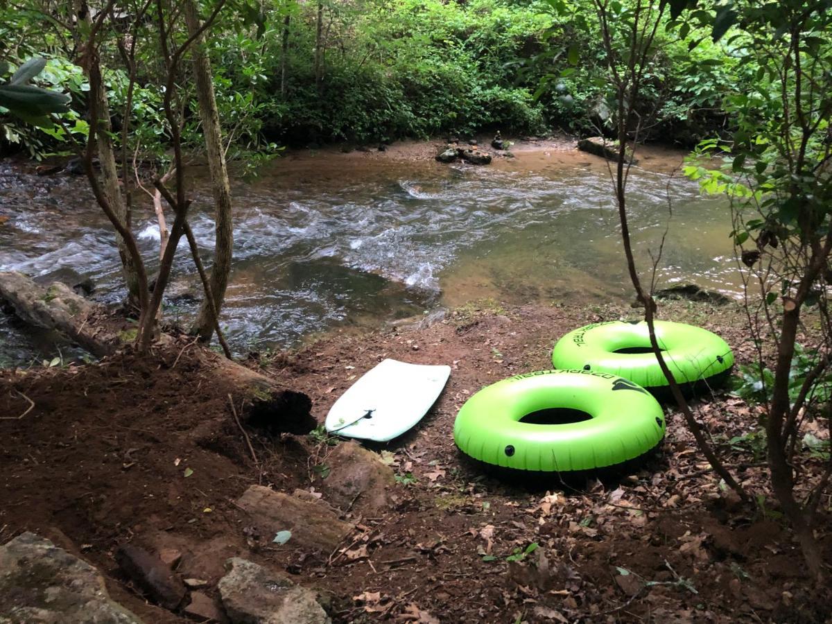 Cozy Creekfront Family Cabin-Pet Friendly -Gamerm-Hot Tub Hiawassee Extérieur photo
