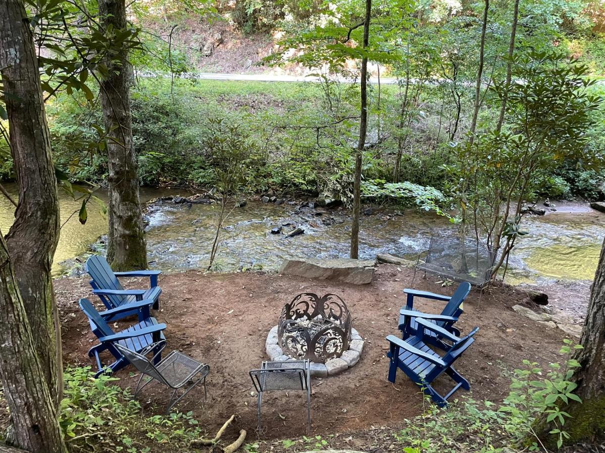 Cozy Creekfront Family Cabin-Pet Friendly -Gamerm-Hot Tub Hiawassee Extérieur photo