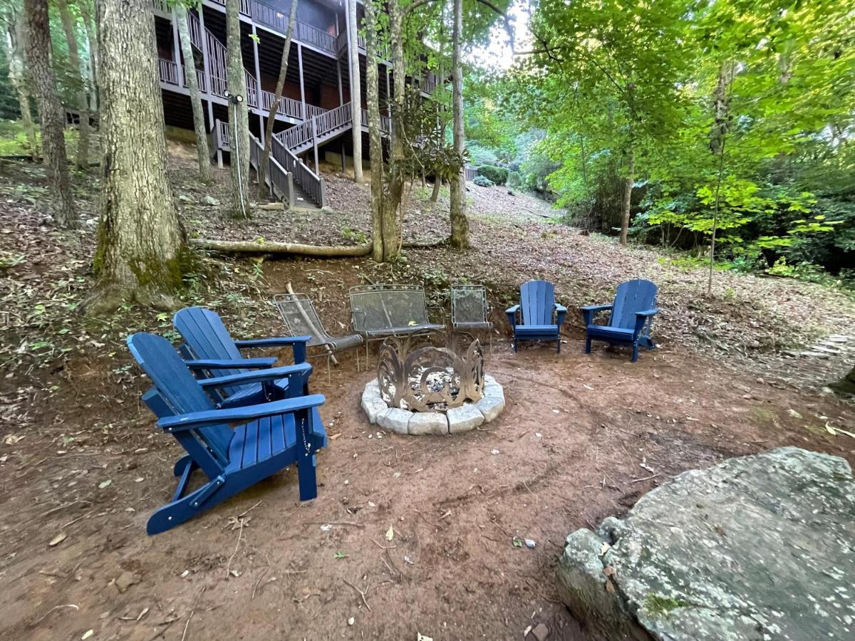 Cozy Creekfront Family Cabin-Pet Friendly -Gamerm-Hot Tub Hiawassee Extérieur photo